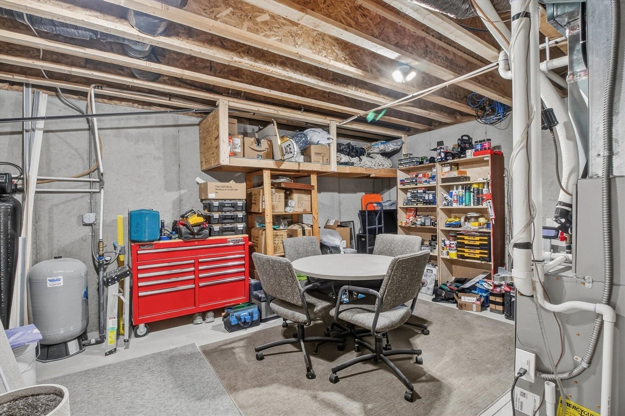 15371 Buck Hollow Drive, Gowen, MI, 49326-8704