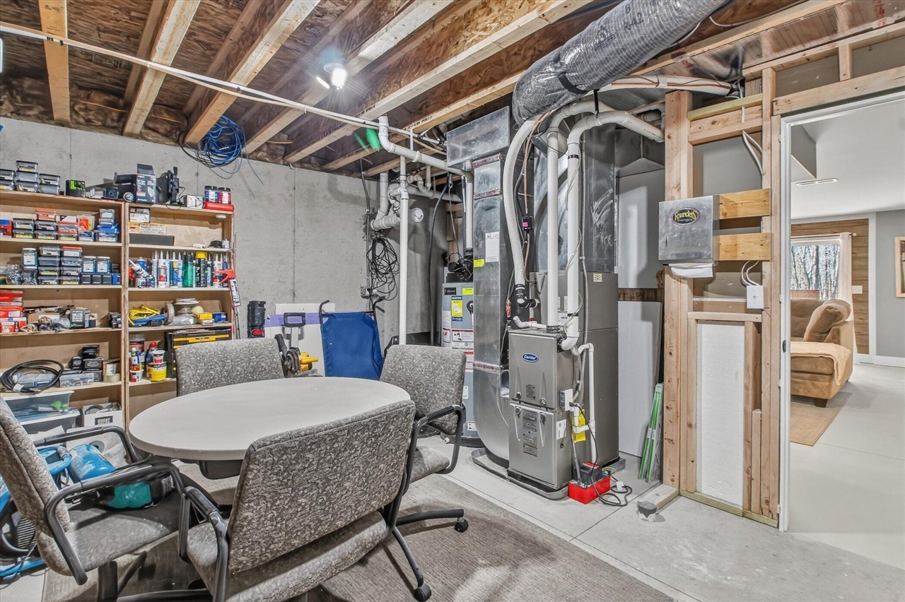 15371 Buck Hollow Drive, Gowen, MI, 49326-8704