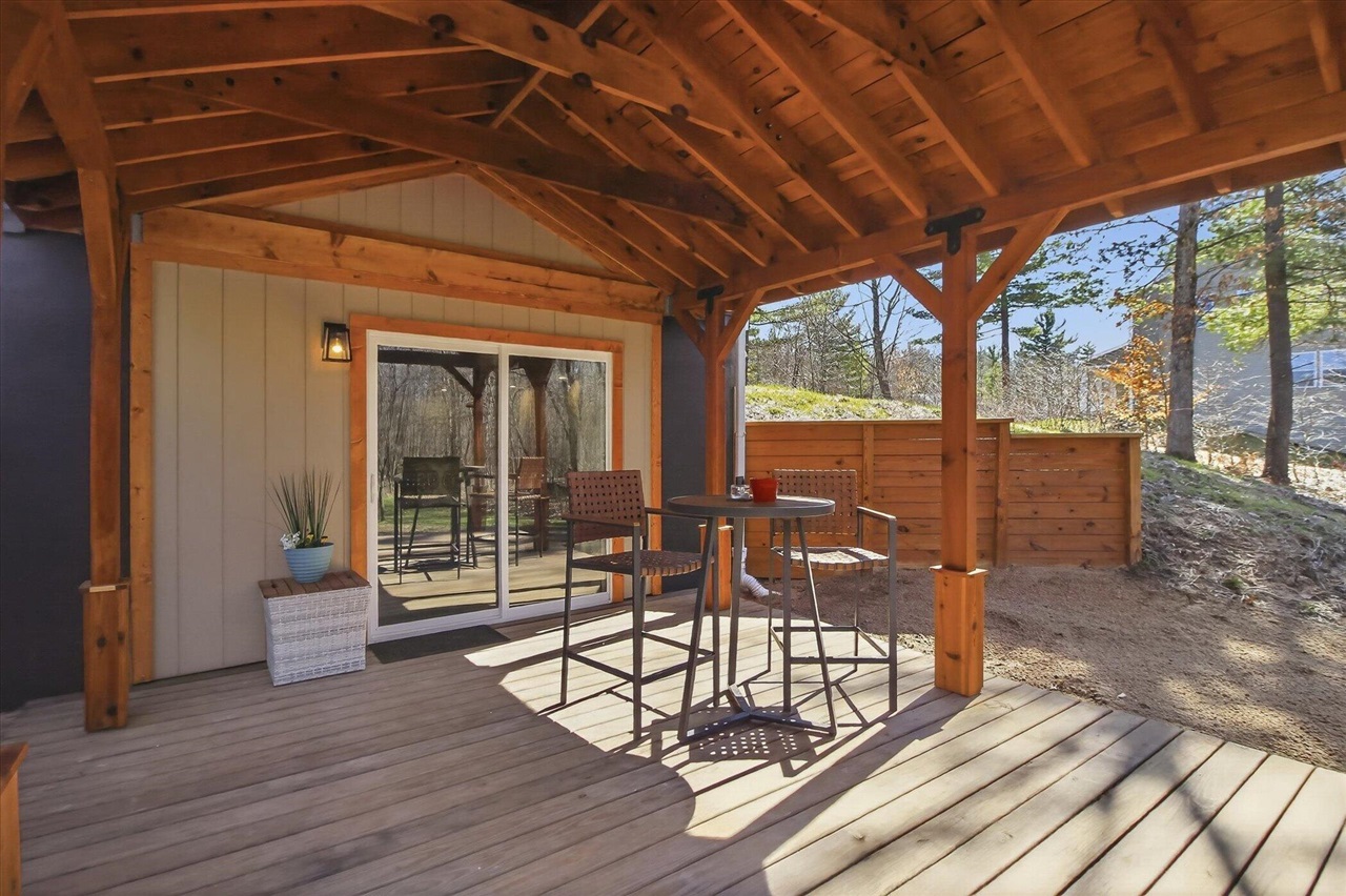 15371 Buck Hollow Drive, Gowen, MI, 49326-8704