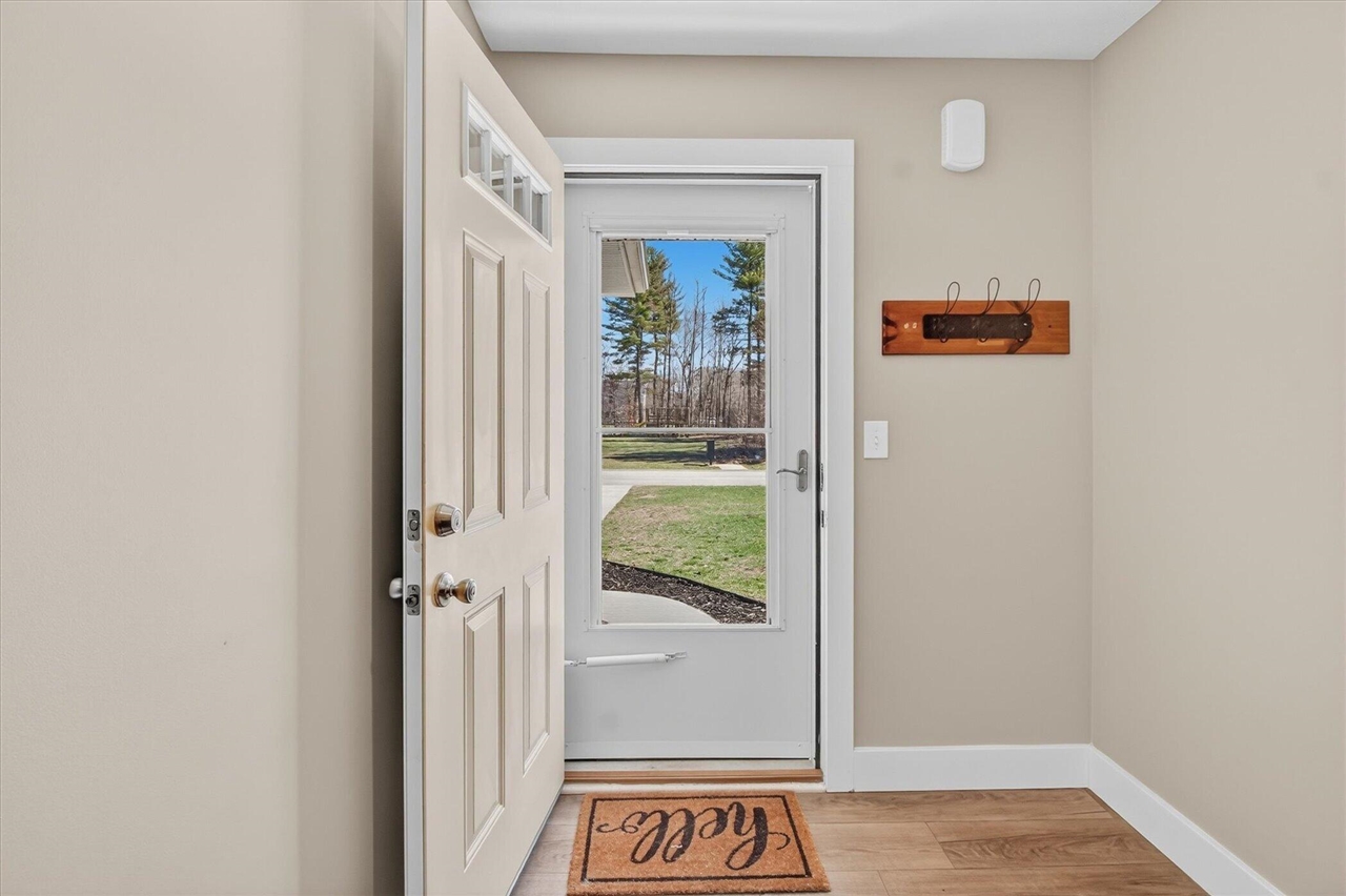 15371 Buck Hollow Drive, Gowen, MI, 49326-8704