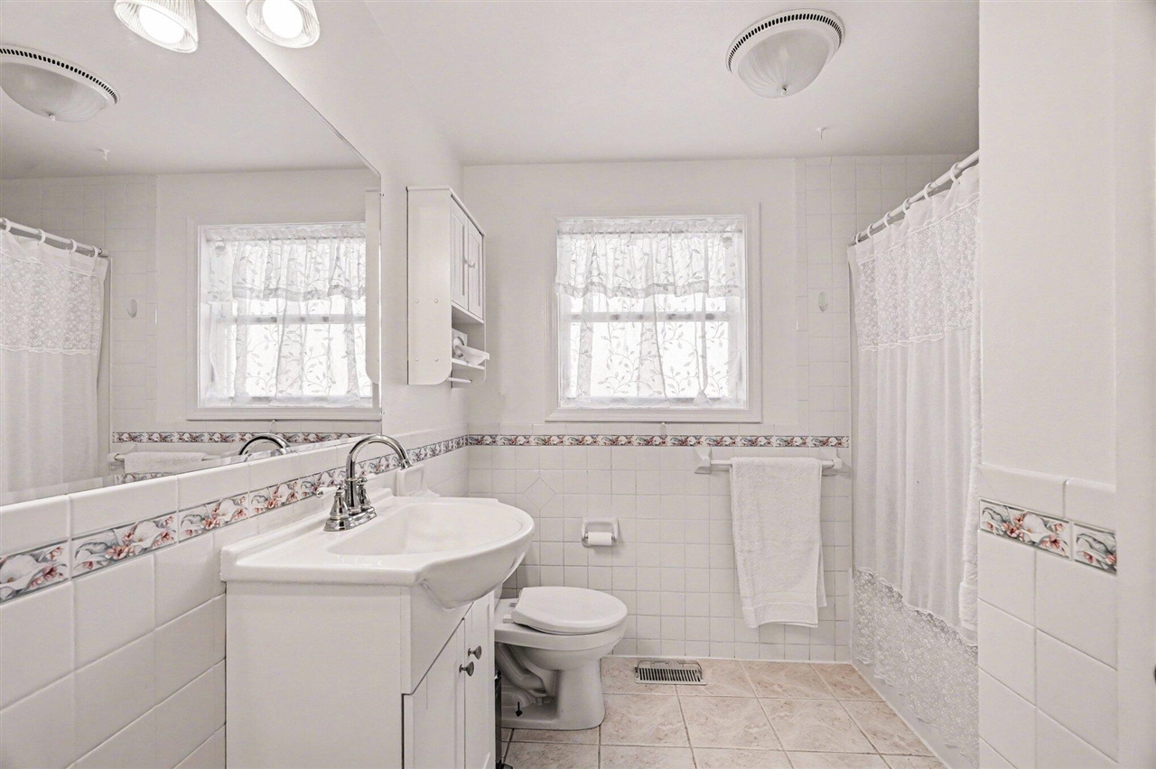 110 Ansted Drive, Battle Creek, MI, 49015-2820