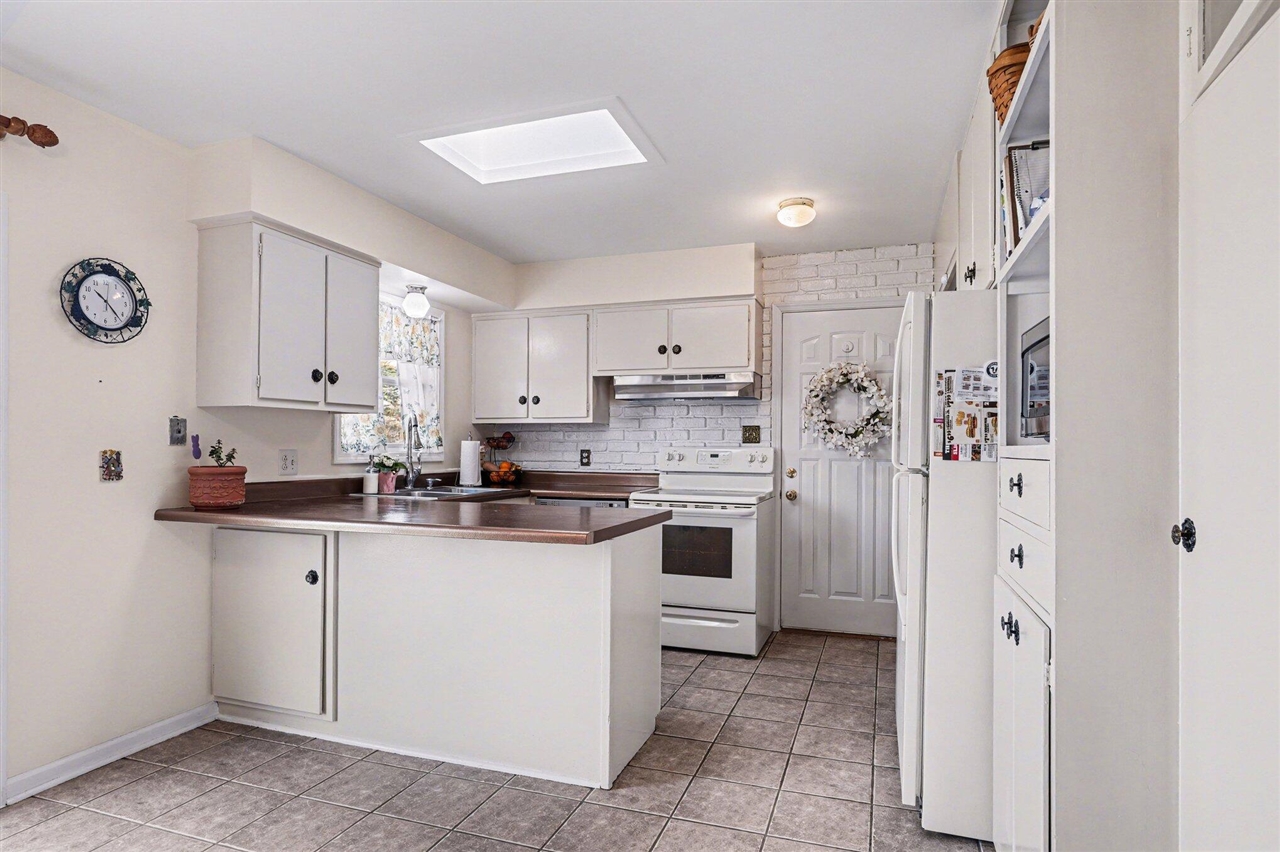 110 Ansted Drive, Battle Creek, MI, 49015-2820