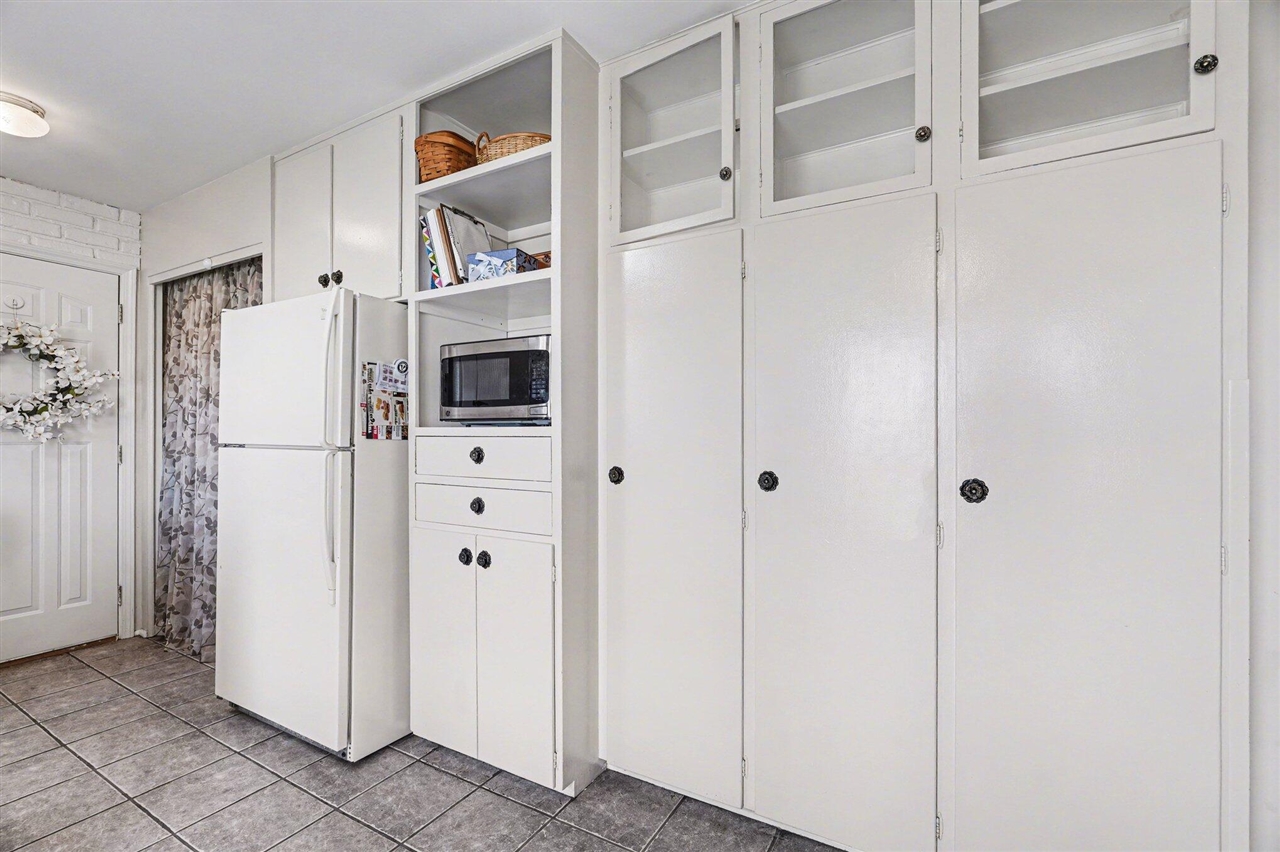 110 Ansted Drive, Battle Creek, MI, 49015-2820