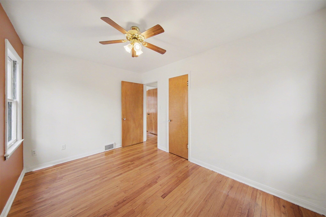 1007 Duncan Street, Ann Arbor, MI, 48103-3571