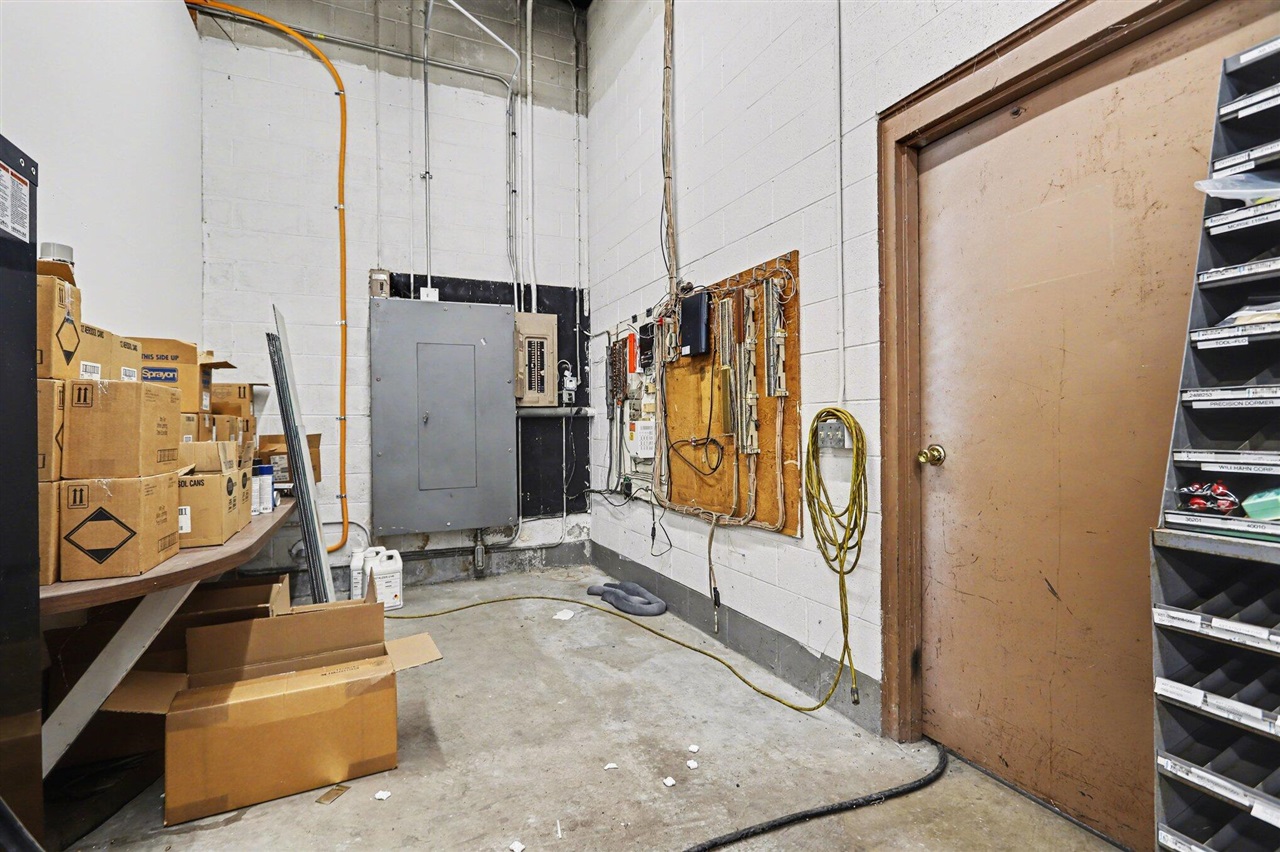 4343 W Columbia Avenue, Battle Creek, MI, 49015-8701