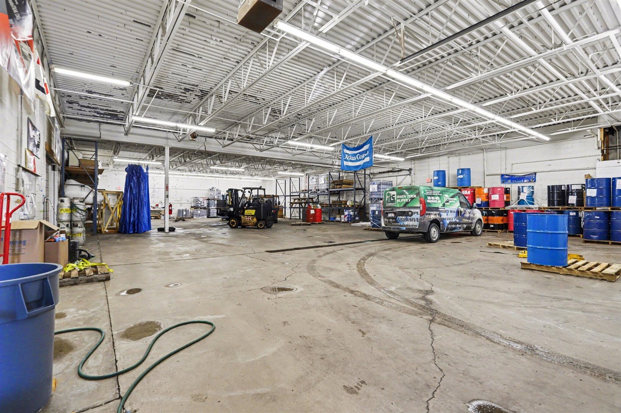 4343 W Columbia Avenue, Battle Creek, MI, 49015-8701