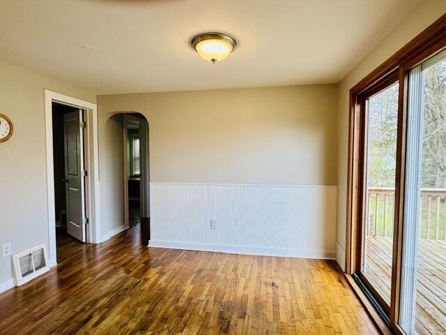 1671 State Street, Holland, MI, 49424-6230