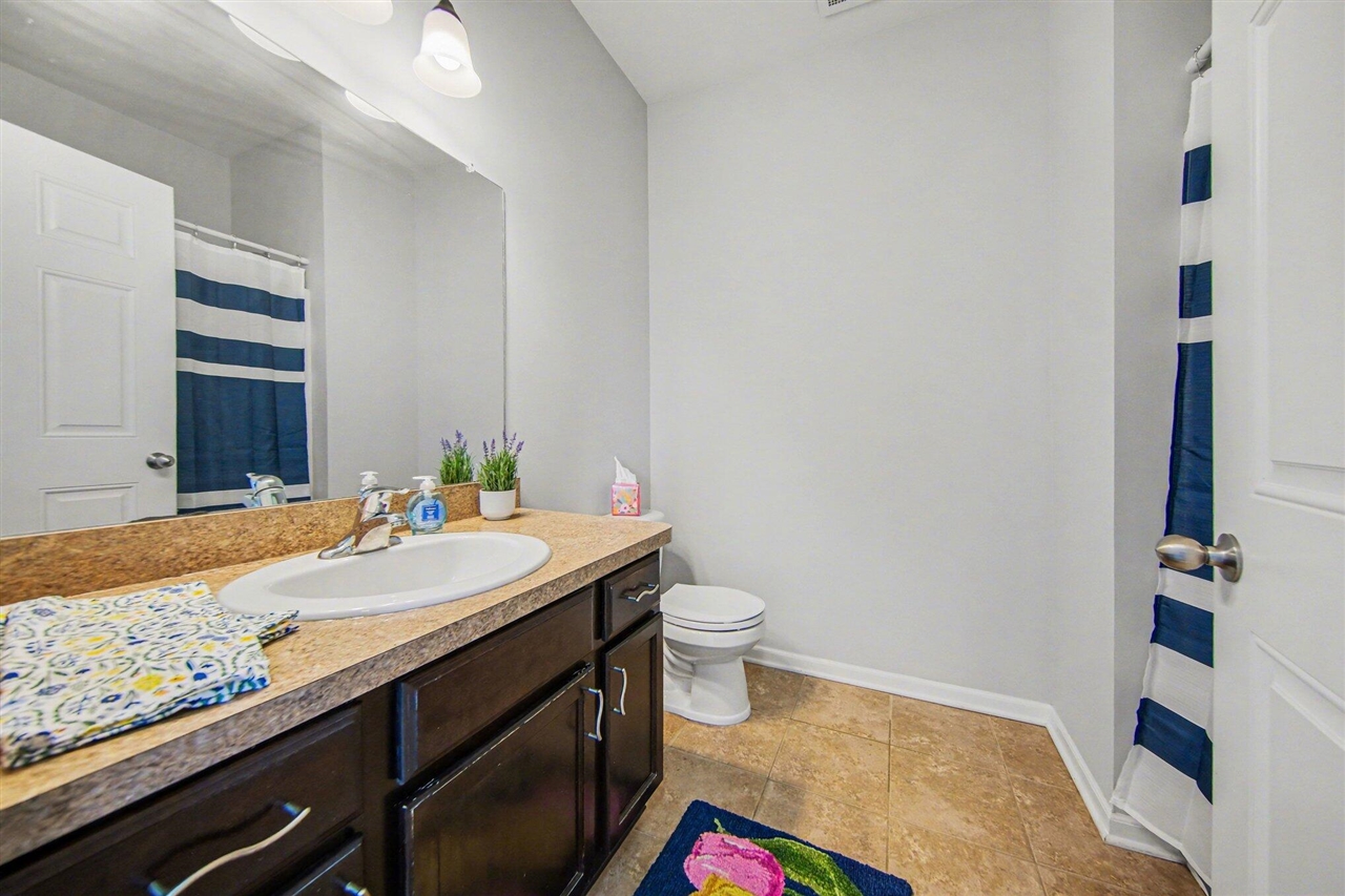 1016 W Summerfield Glen Circle UNIT&nbsp;87, Ann Arbor, MI, 48103-9166