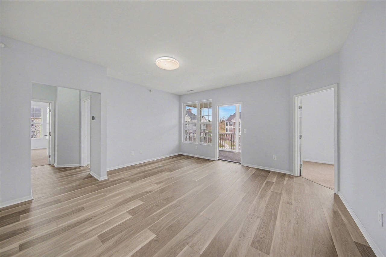 1016 W Summerfield Glen Circle UNIT&nbsp;87, Ann Arbor, MI, 48103-9166