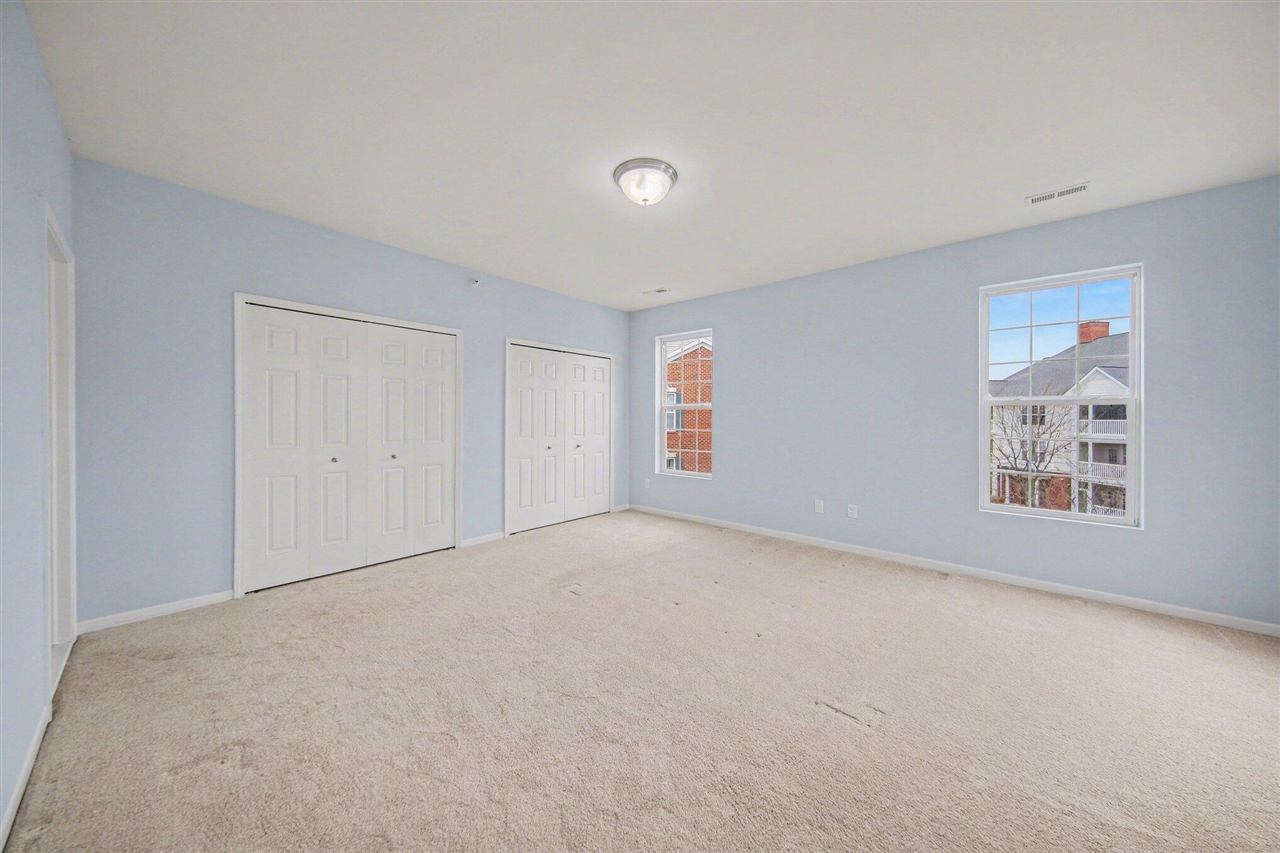 1016 W Summerfield Glen Circle UNIT&nbsp;87, Ann Arbor, MI, 48103-9166