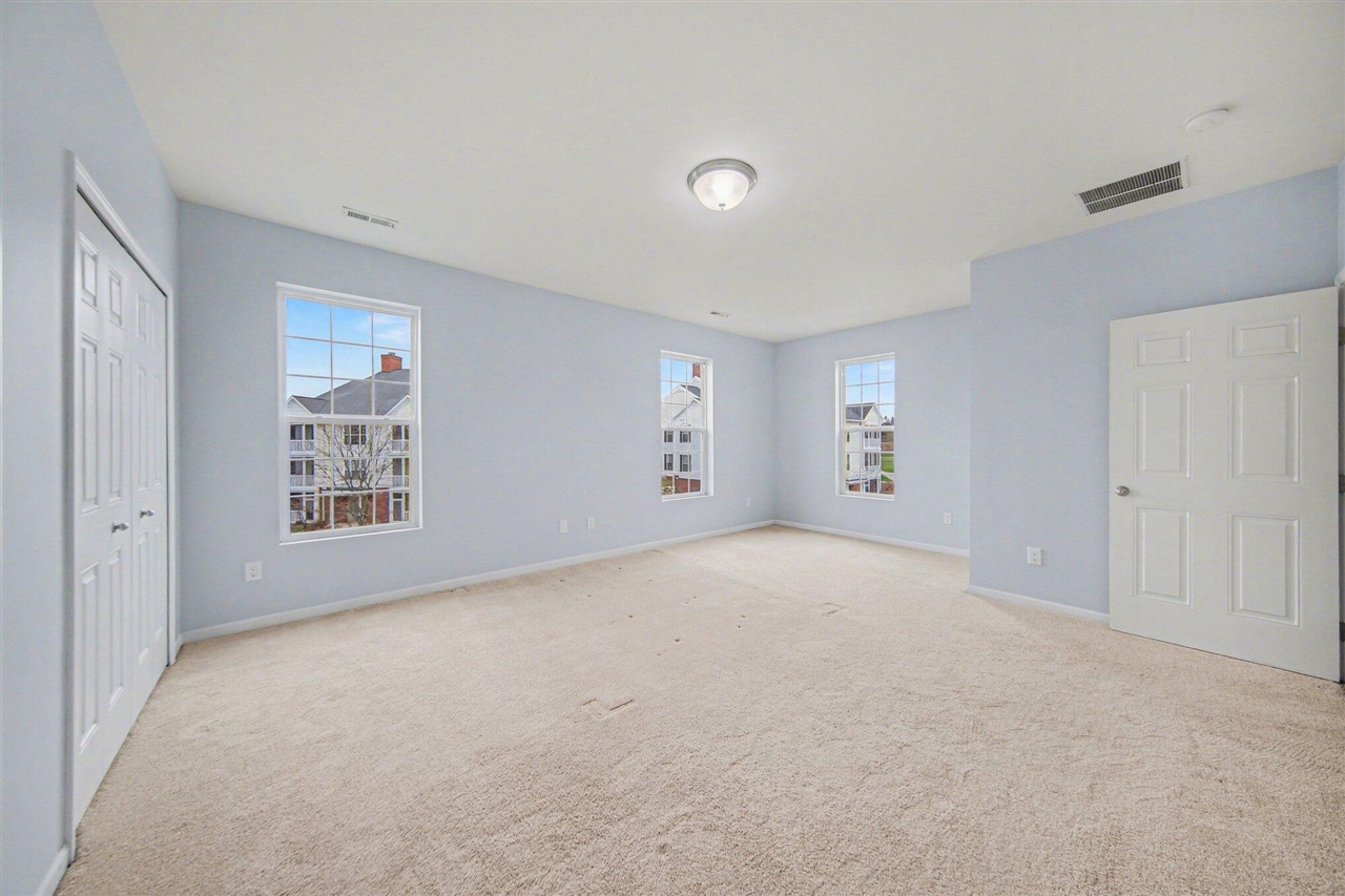 1016 W Summerfield Glen Circle UNIT&nbsp;87, Ann Arbor, MI, 48103-9166