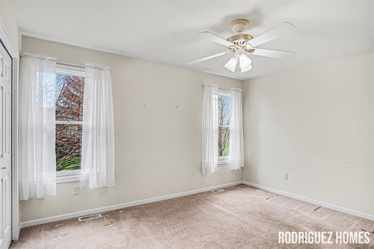 3745 Lenters Drive, Hudsonville, MI, 49426-7500