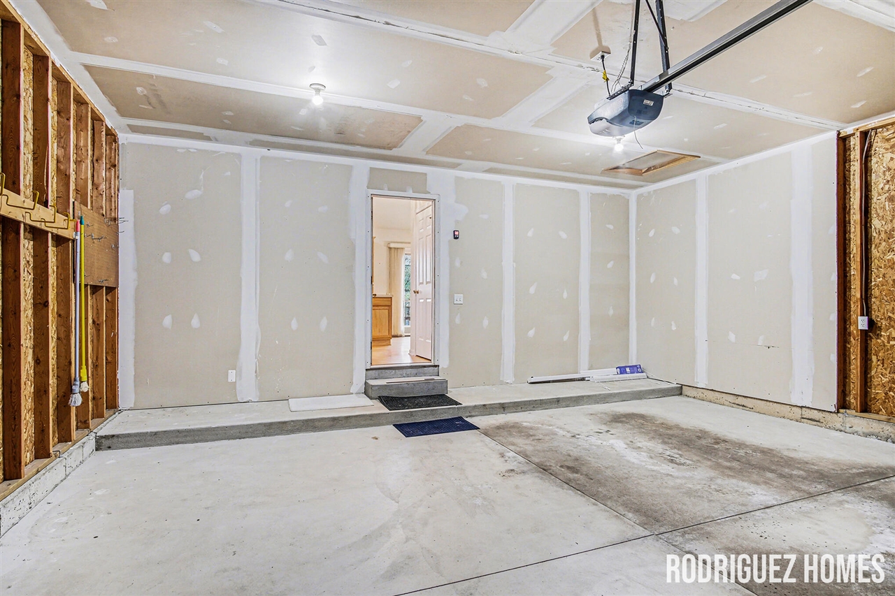 3745 Lenters Drive, Hudsonville, MI, 49426-7500