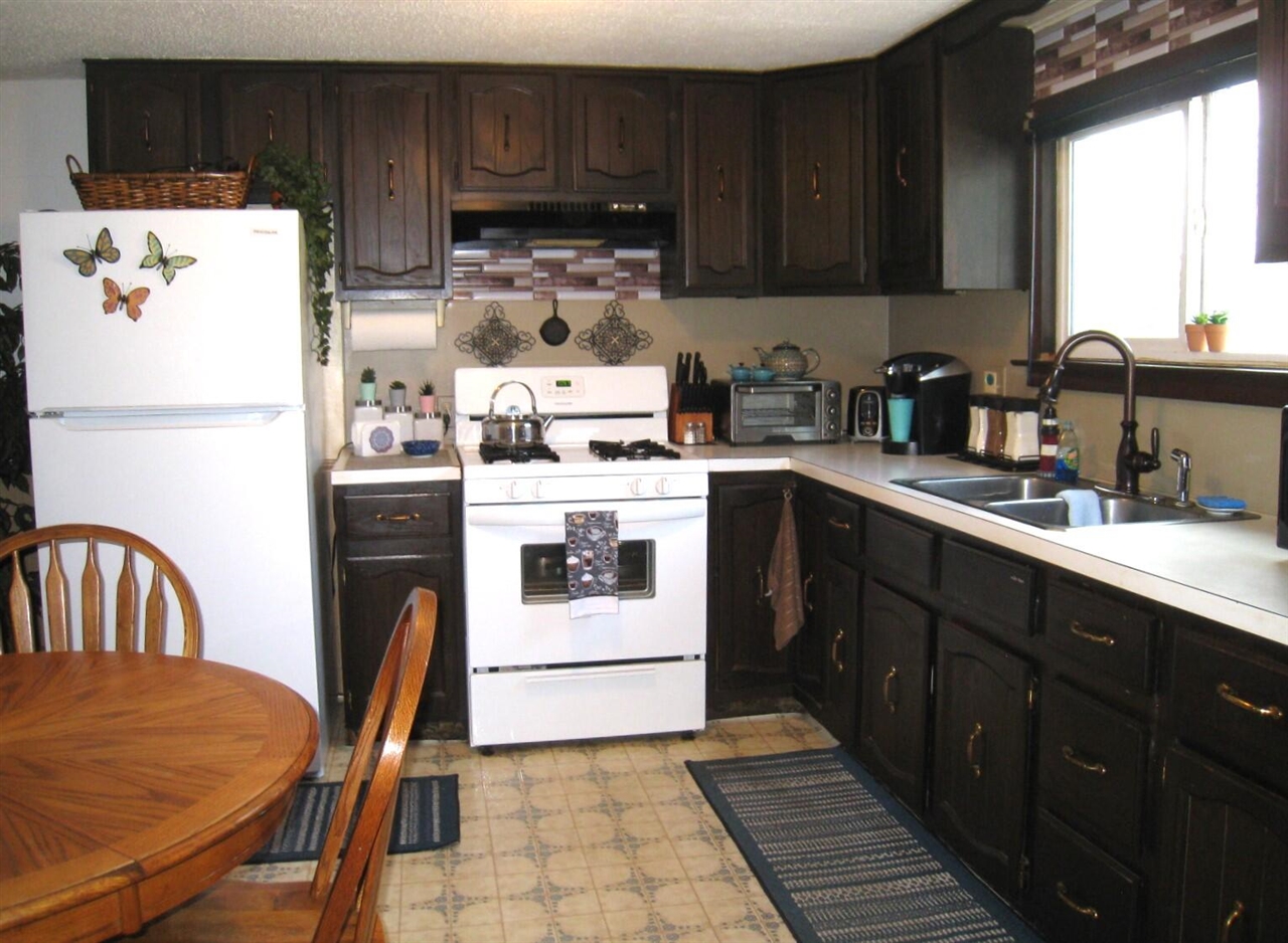 7236 Heights Ravenna Road, Ravenna, MI, 49451-9304