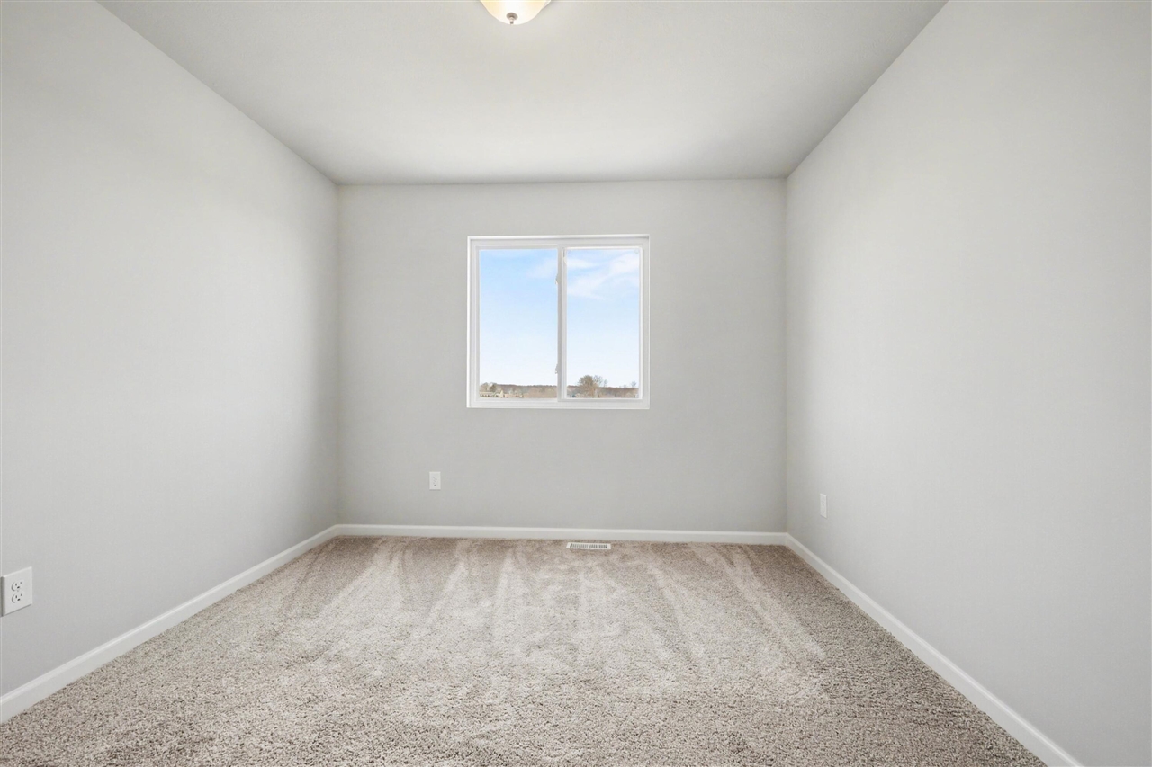 12861 High Ridge Court, Freeport, MI, 49325
