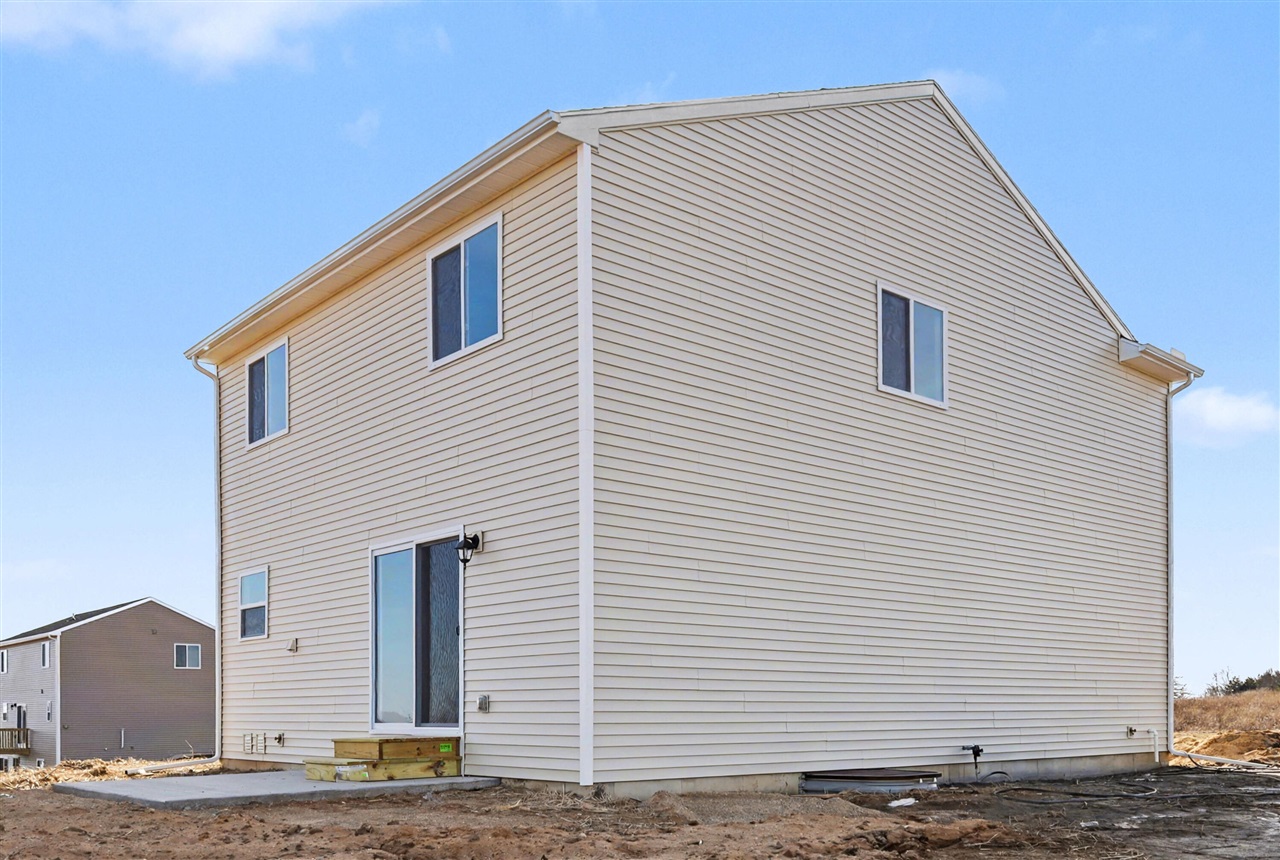 12861 High Ridge Court, Freeport, MI, 49325