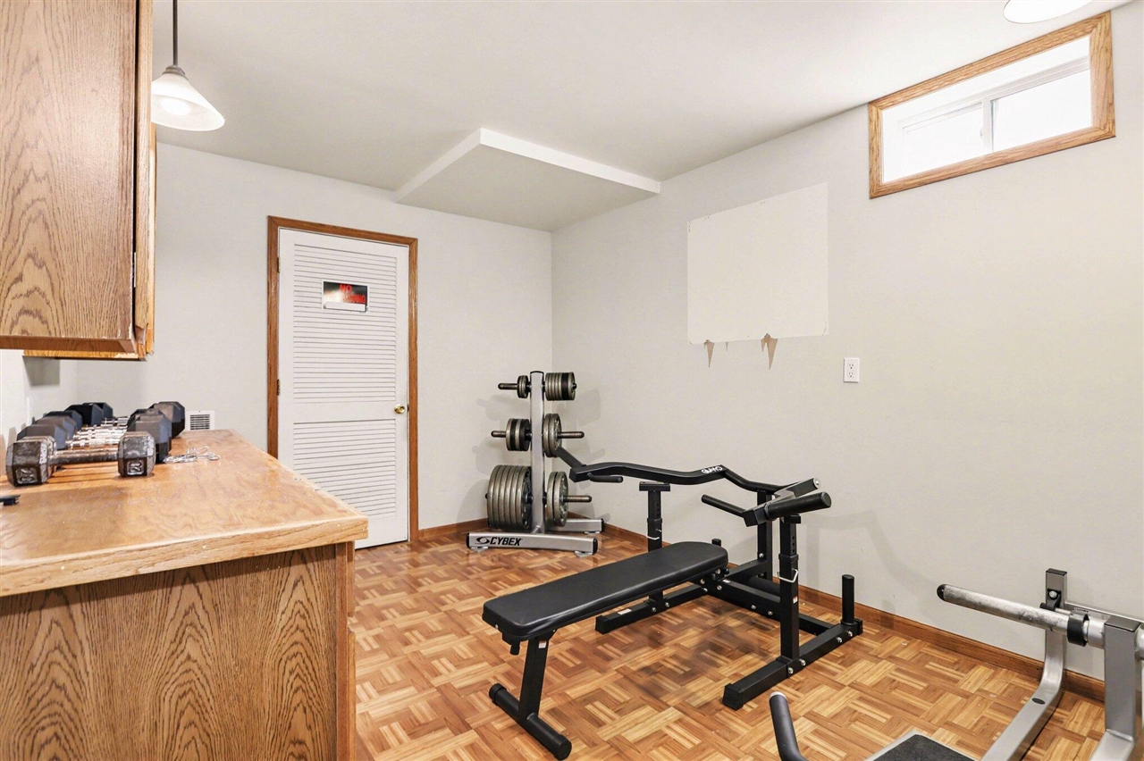 183 Abbington Circle, Battle Creek, MI, 49015-9506