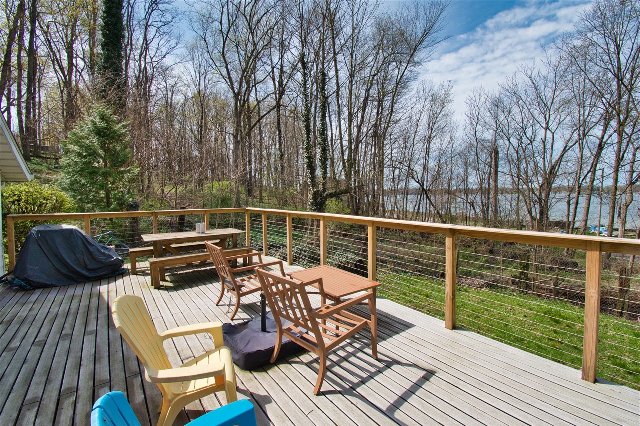 54879 Indian Lake, Dowagiac, MI, 49047-9364