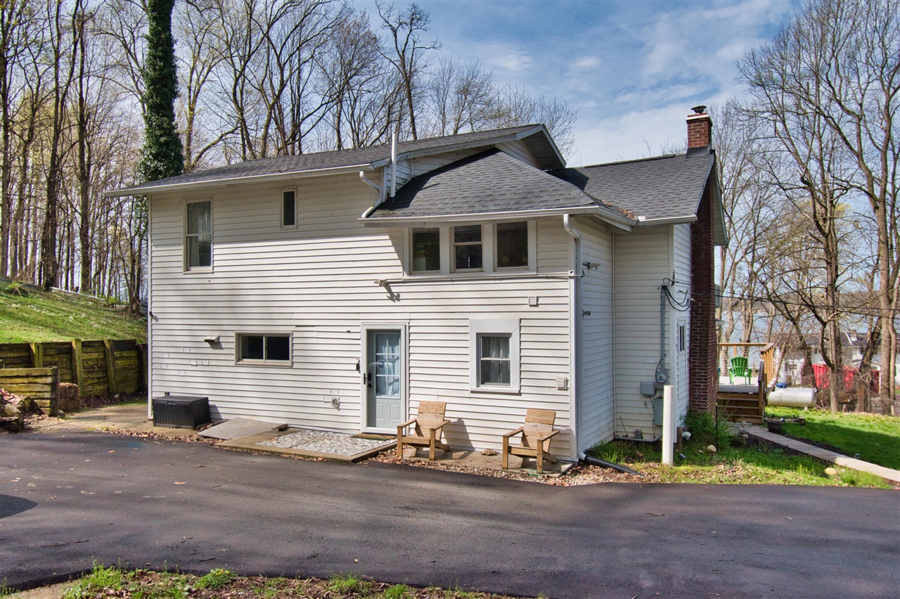 54879 Indian Lake, Dowagiac, MI, 49047-9364