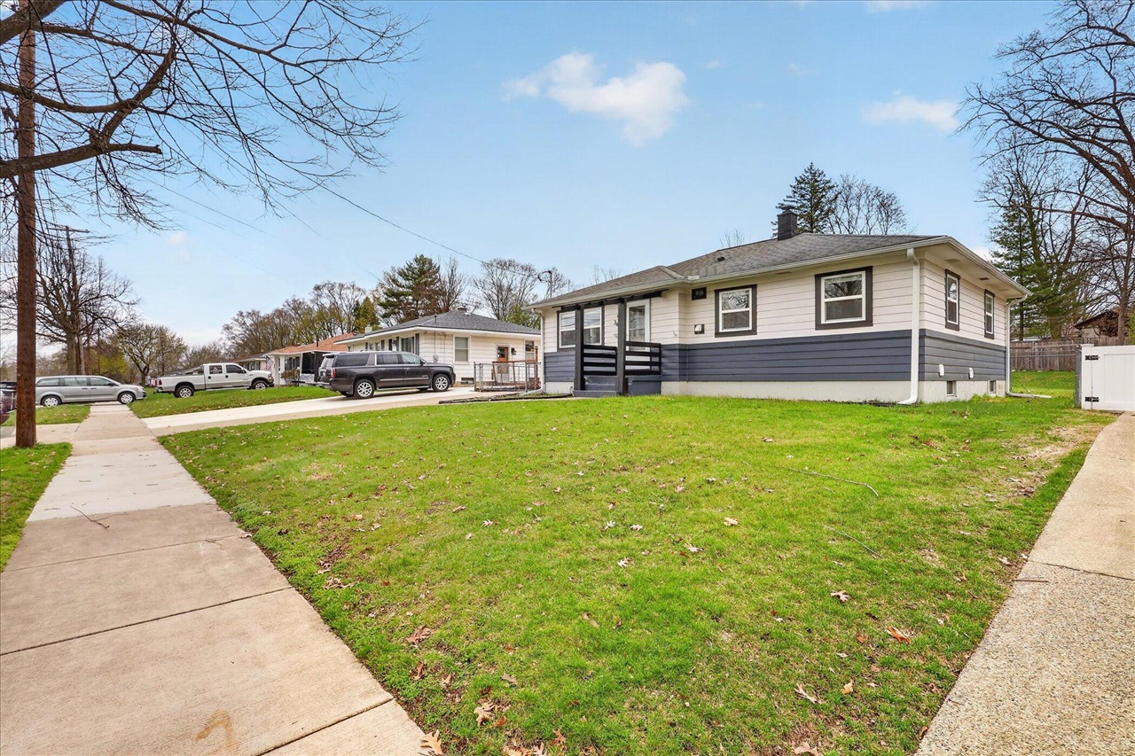 3834 Wyoming Avenue, Wyoming, MI, 49519-3660