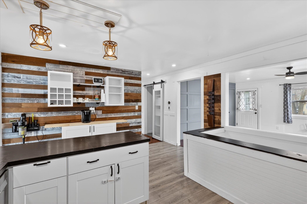 3834 Wyoming Avenue, Wyoming, MI, 49519-3660