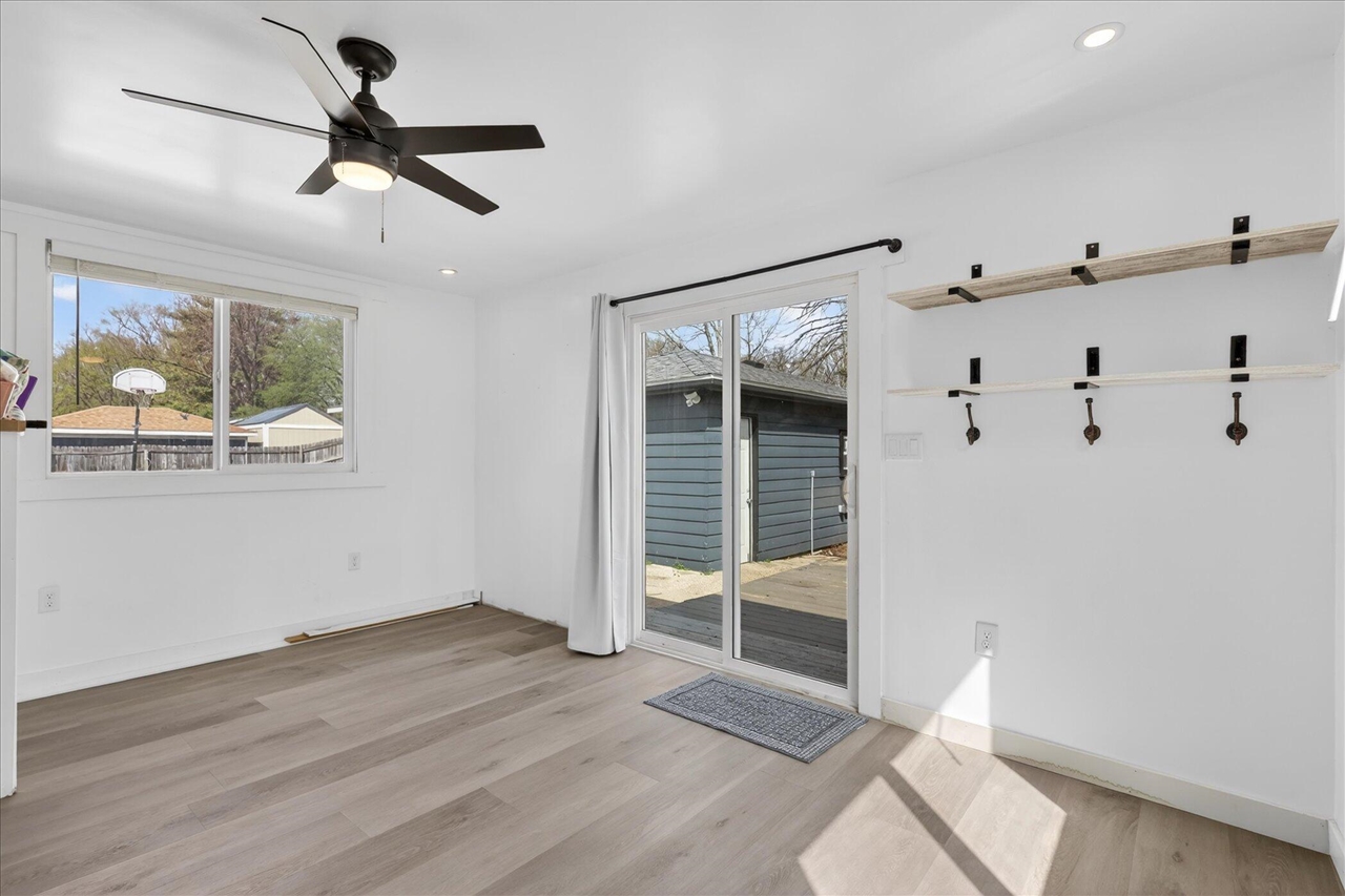 3834 Wyoming Avenue, Wyoming, MI, 49519-3660