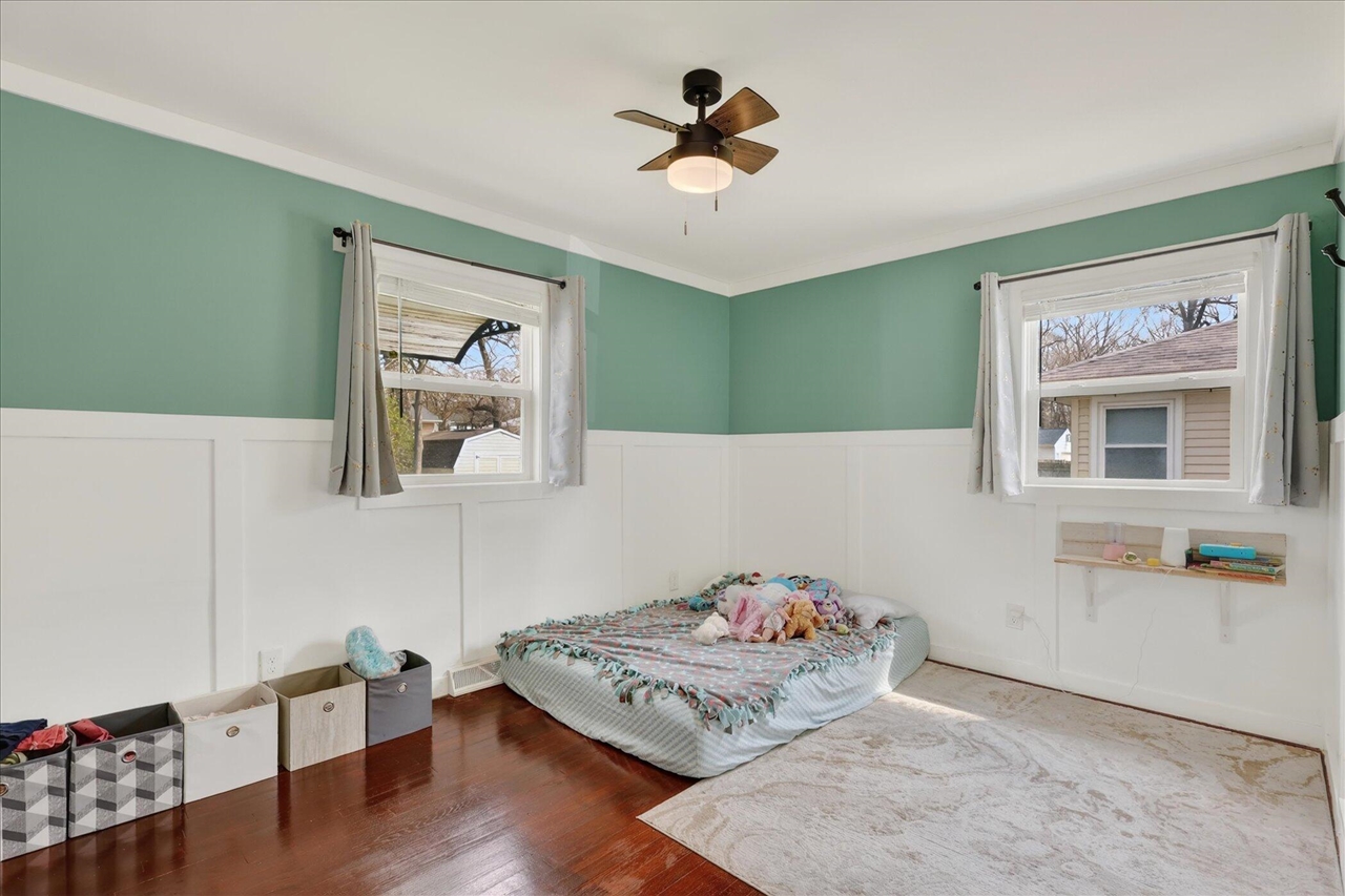 3834 Wyoming Avenue, Wyoming, MI, 49519-3660