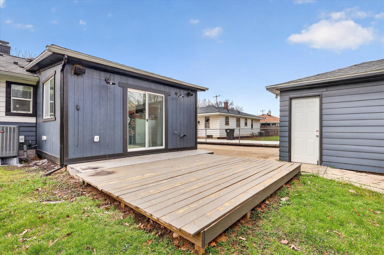 3834 Wyoming Avenue, Wyoming, MI, 49519-3660