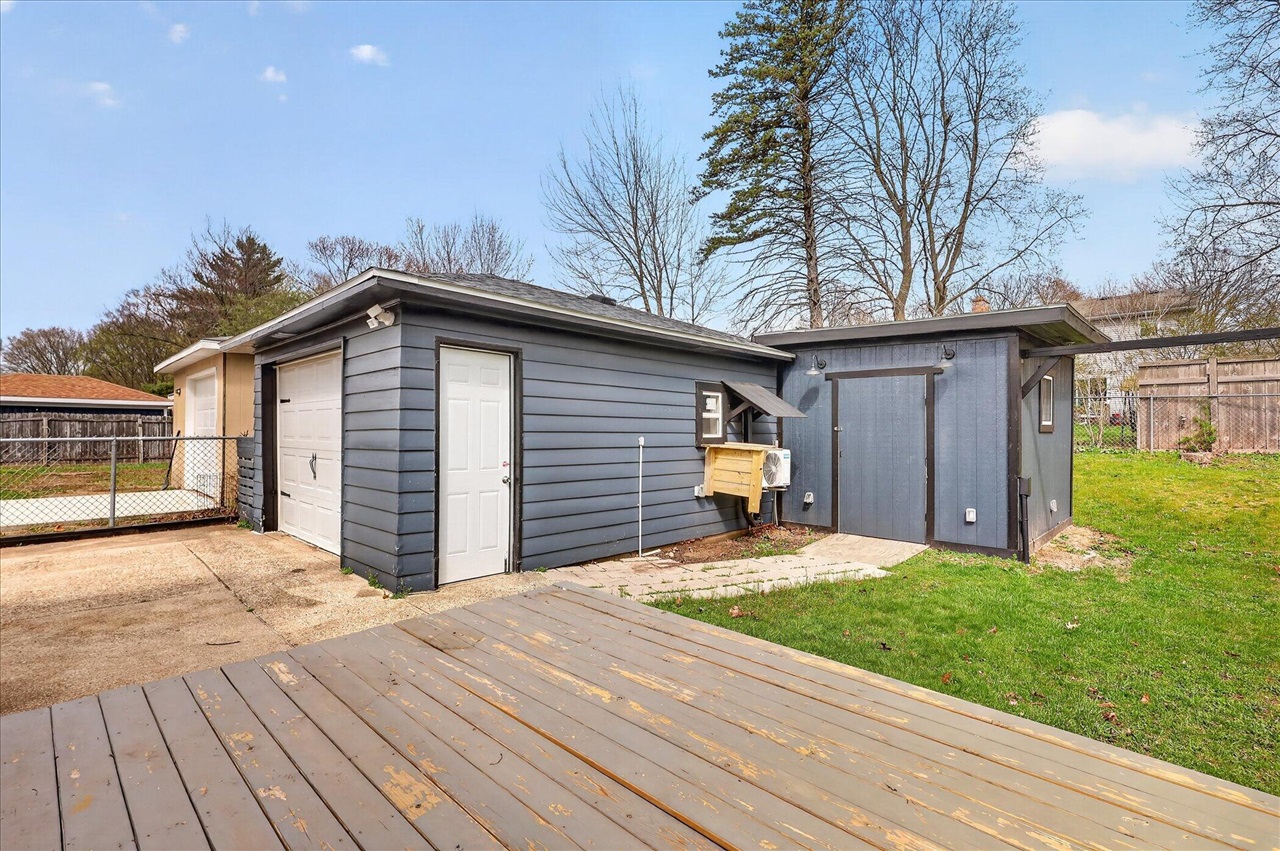 3834 Wyoming Avenue, Wyoming, MI, 49519-3660