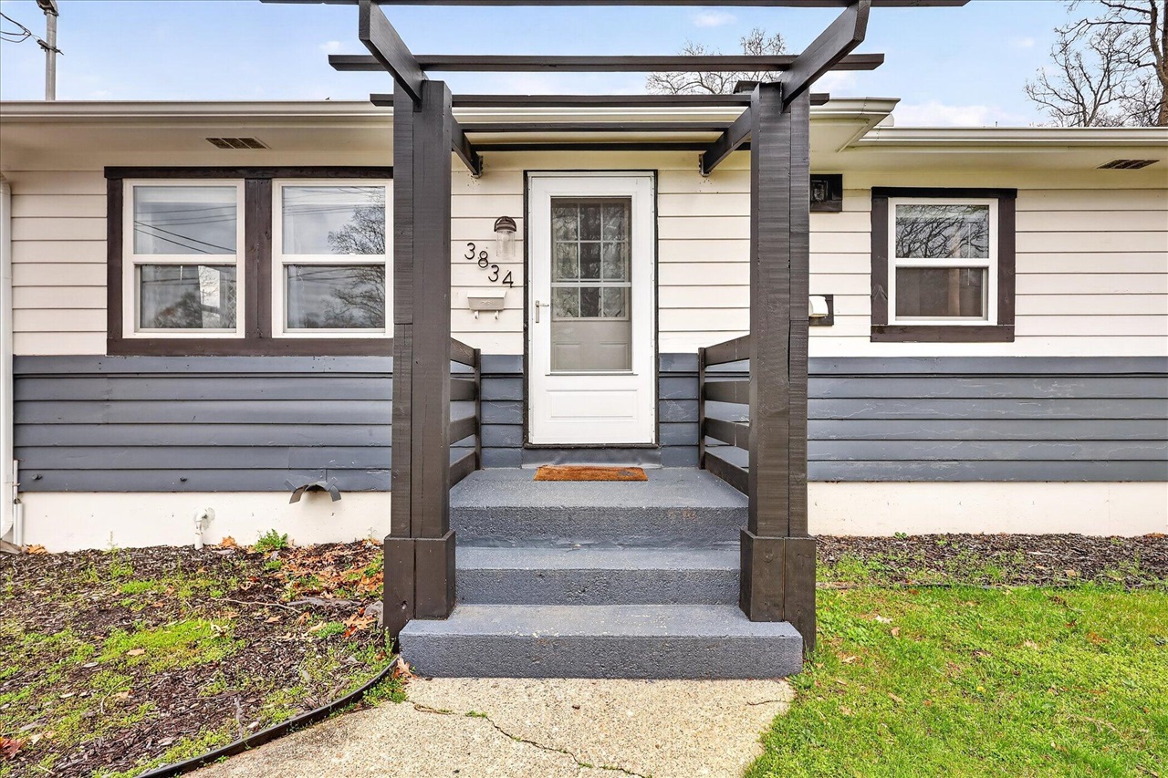 3834 Wyoming Avenue, Wyoming, MI, 49519-3660