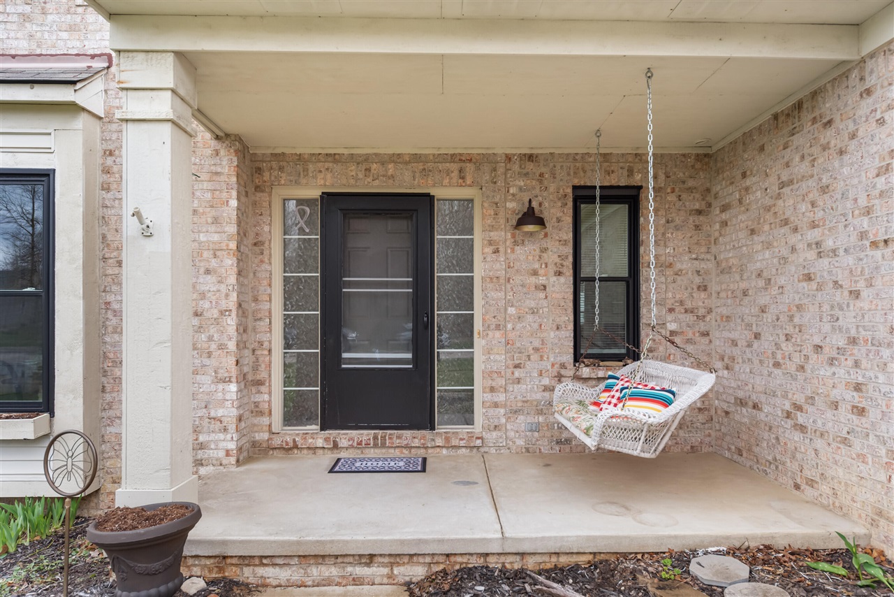 9033 Timbercrest Lane, Whitmore Lake, MI, 48189-8207