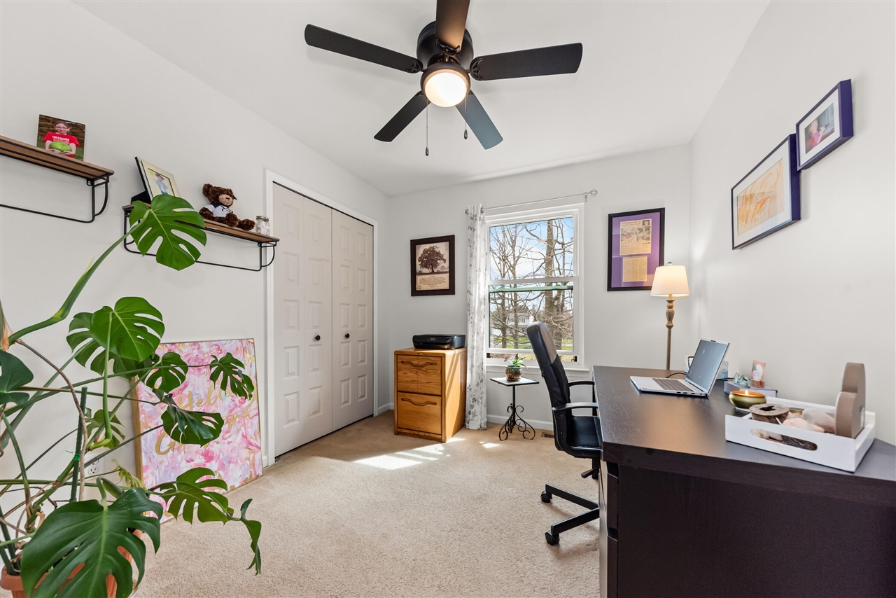 9033 Timbercrest Lane, Whitmore Lake, MI, 48189-8207