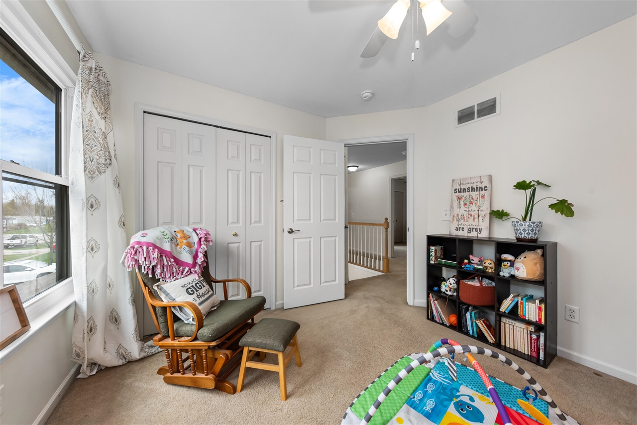 9033 Timbercrest Lane, Whitmore Lake, MI, 48189-8207