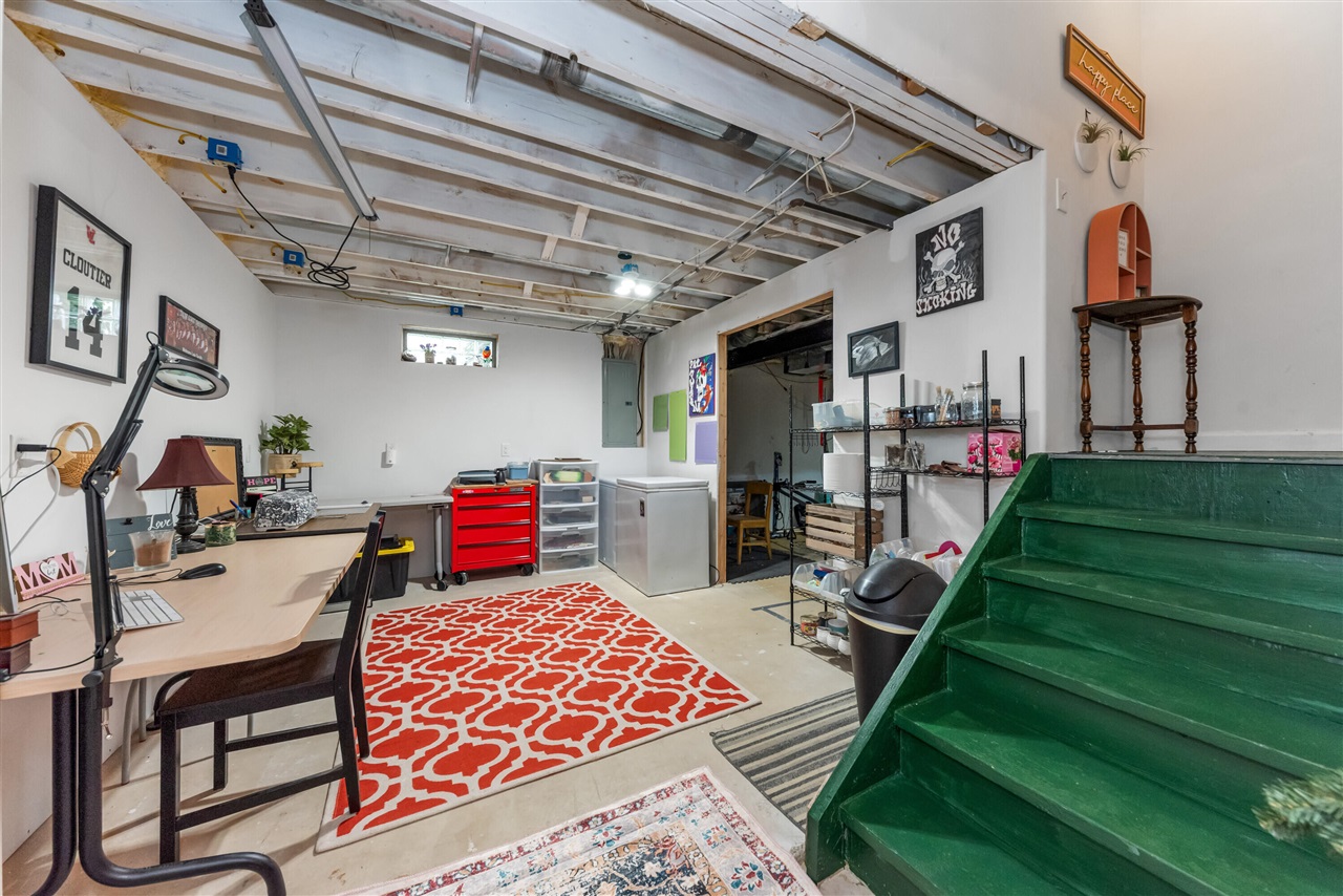 9033 Timbercrest Lane, Whitmore Lake, MI, 48189-8207