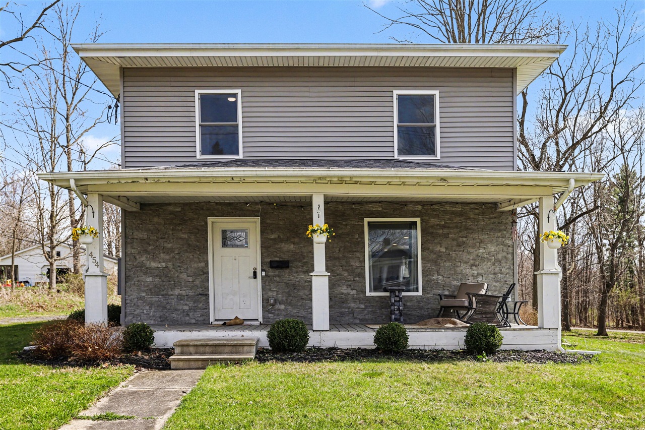 Homes for sale in Jonesville, MI | 454 E Chicago St, Jonesville, MI 49250 | MLS# 70525287