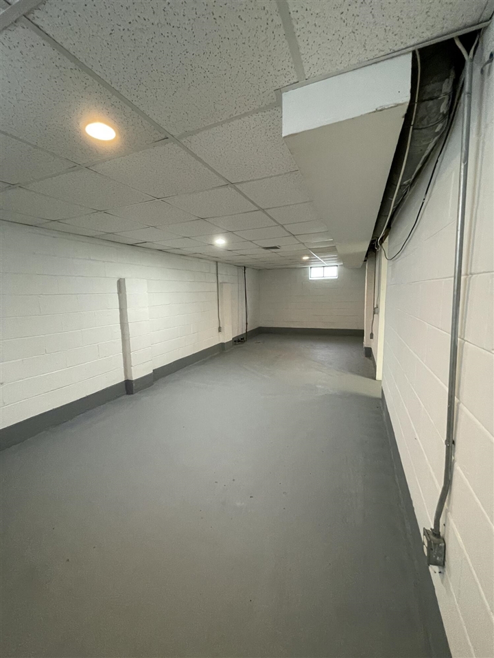 136 Wiltshire Avenue, Battle Creek, MI, 49015-2036