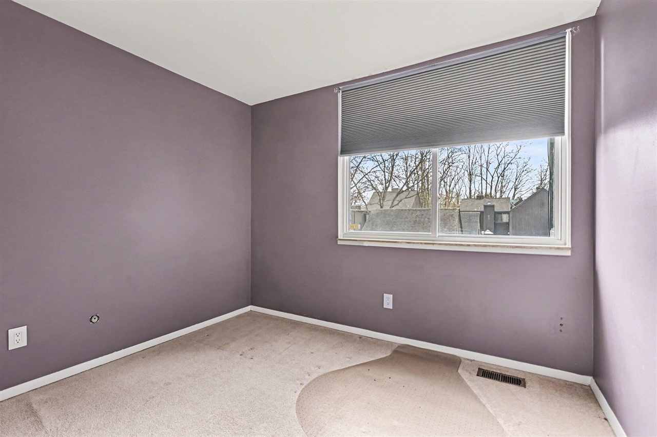 242 Dunbarton Court, Kalamazoo, MI, 49006