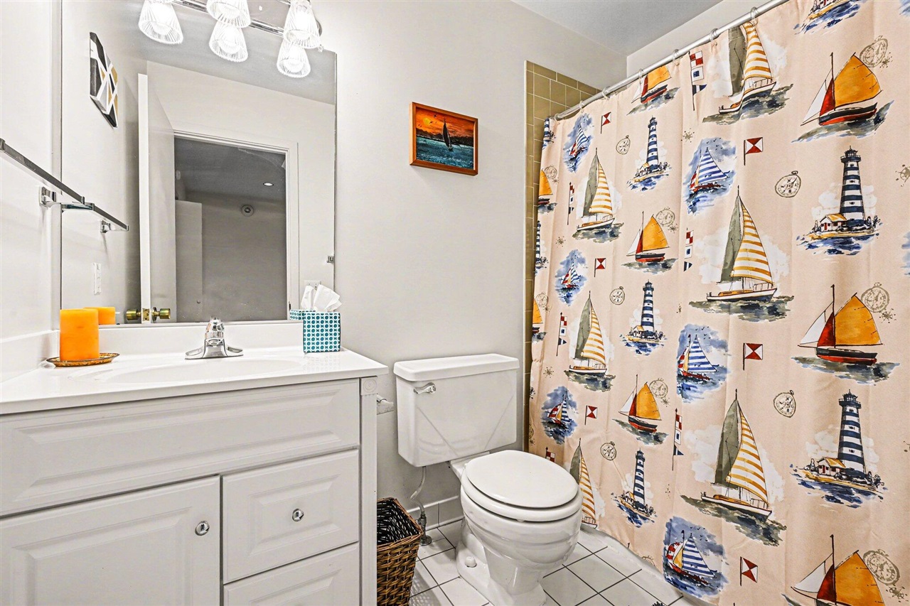 242 Dunbarton Court, Kalamazoo, MI, 49006