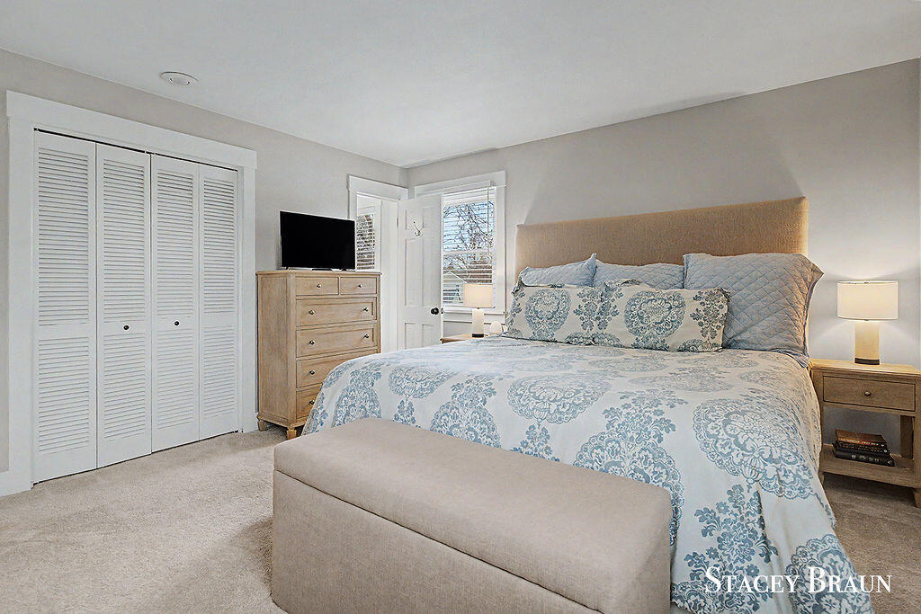 3045 Meadow Way Street, Grand Rapids, MI, 49546-5722