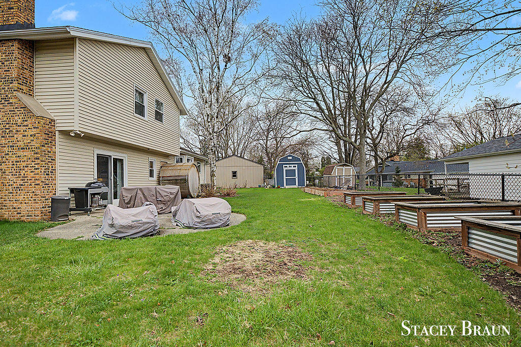 3045 Meadow Way Street, Grand Rapids, MI, 49546-5722