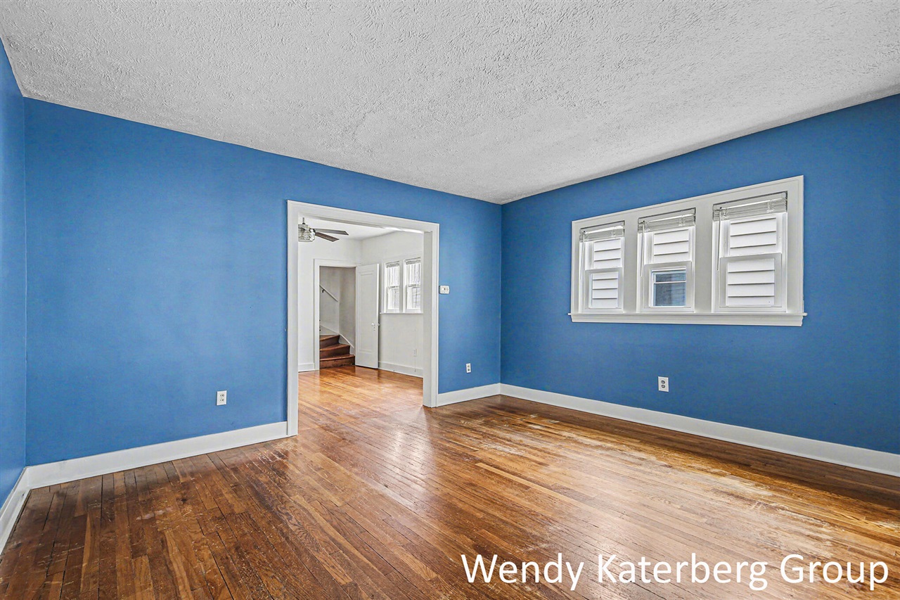 1030 Garfield Avenue, Grand Rapids, MI, 49504-4001