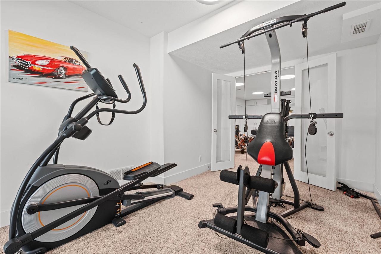 1970 Wellpoint Court, Ada, MI, 49301-8523