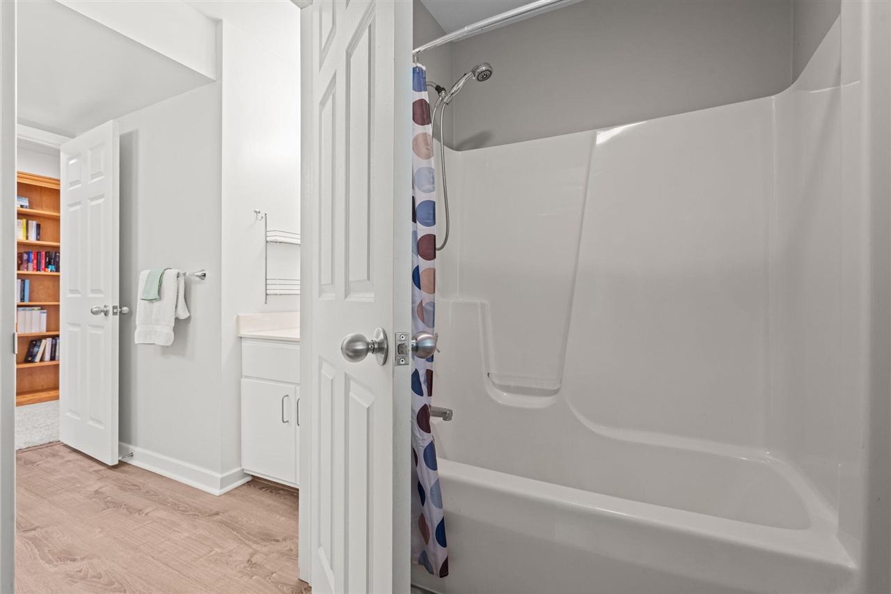 1970 Wellpoint Court, Ada, MI, 49301-8523