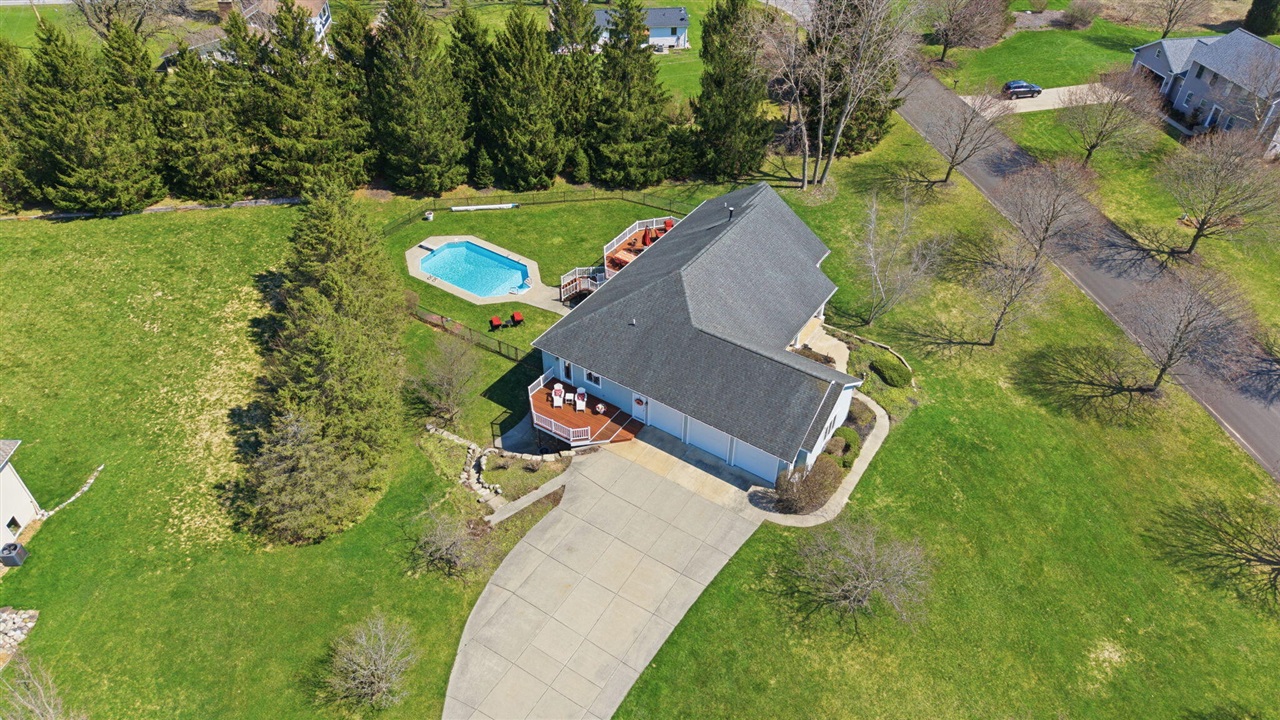 1970 Wellpoint Court, Ada, MI, 49301-8523