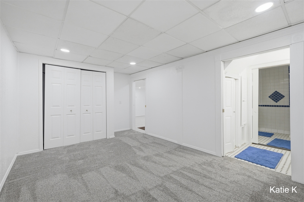 45 Avonlea Street, Wyoming, MI, 49548