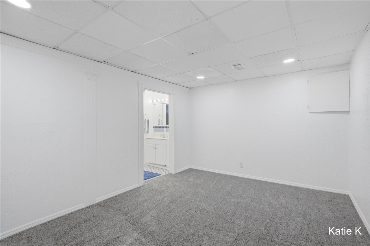 45 Avonlea Street, Wyoming, MI, 49548