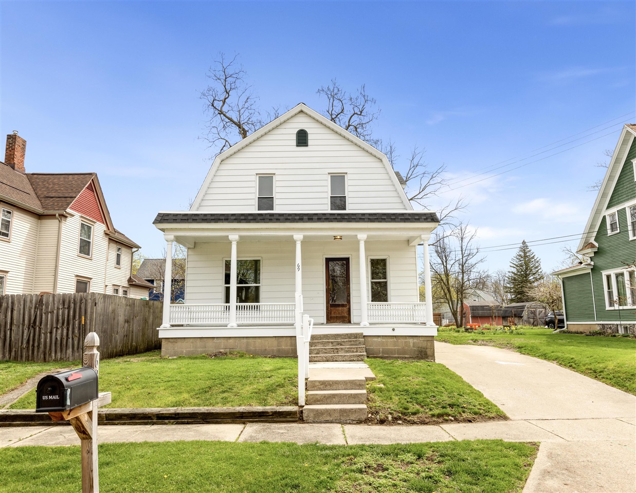 Harper Woods, MI, 48225 1630