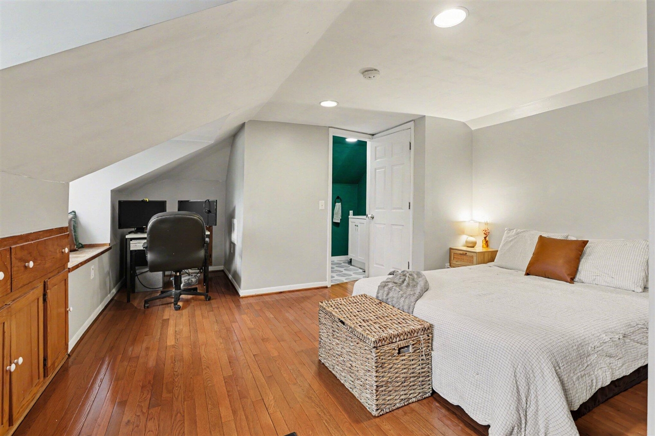 728 Jenks Boulevard, Kalamazoo, MI, 49006