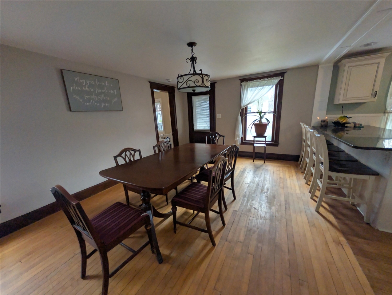 301 W Washington Street, Greenville, MI, 48838-2263