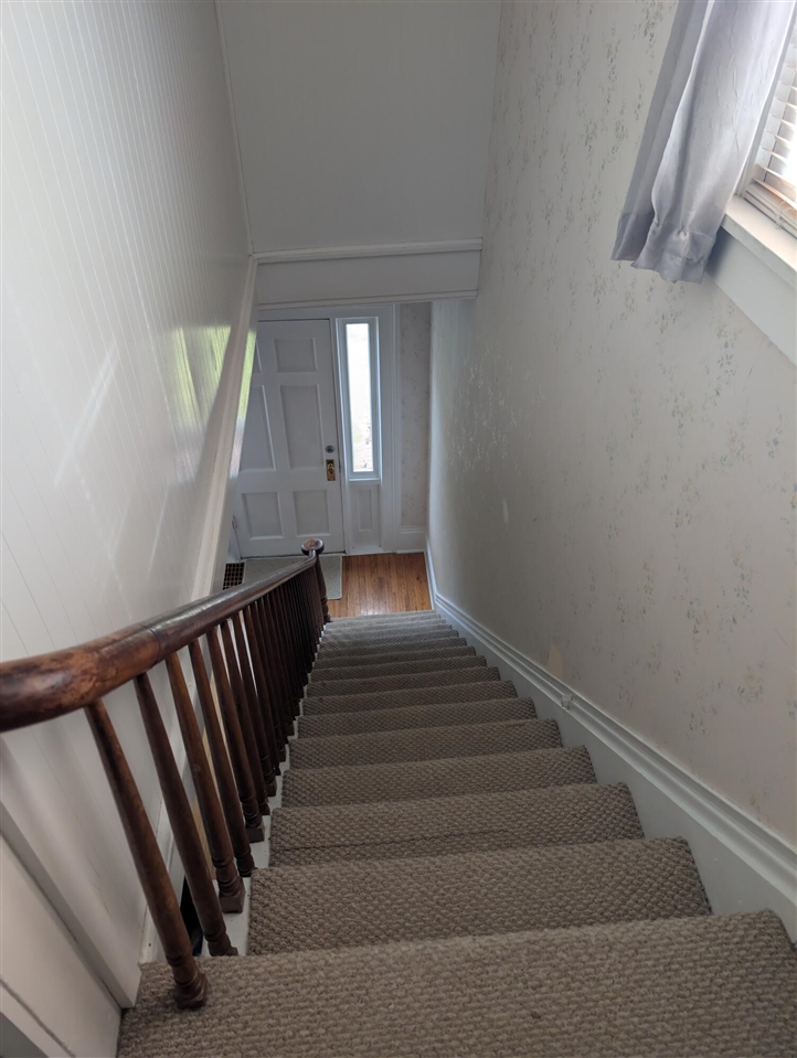 301 W Washington Street, Greenville, MI, 48838-2263